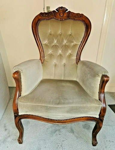 Vintage louis style high - style,